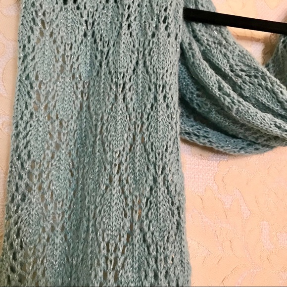 Pretty knit scarf - pastel aqua color - Picture 5 of 5